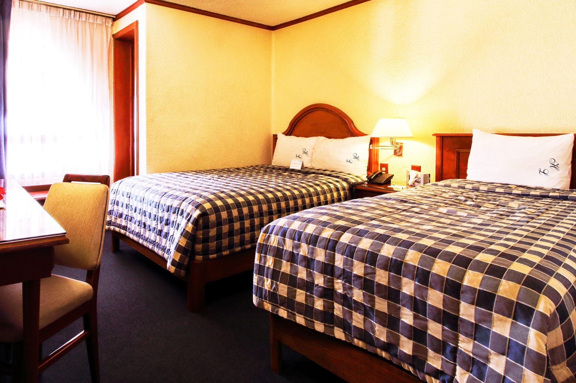 פואבלה Hotel Lastra מראה חיצוני תמונה