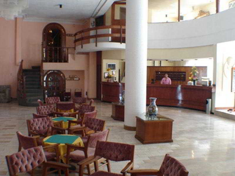 פואבלה Hotel Lastra מראה חיצוני תמונה